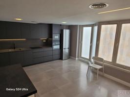 Piso En alquiler en Ciudad Vella, Valencia photo 0