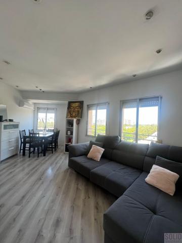Piso En venta en Petxina, Valencia photo 0