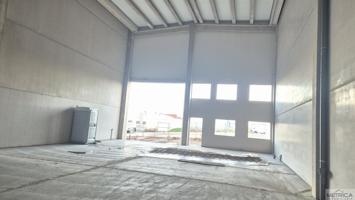 Nave Industrial En venta en Montalvo Ii, Carbajosa De La Sagrada photo 0