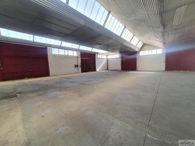 Nave Industrial En alquiler en Puente Ladrillo, Salamanca photo 0