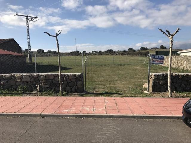 Terreno Urbanizable En venta en Centro , Higuera De Las Dueñas photo 0