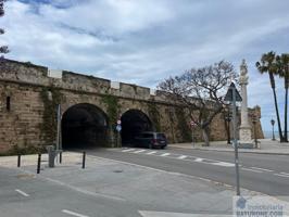 Piso En alquiler en Plaza España, Cádiz photo 0