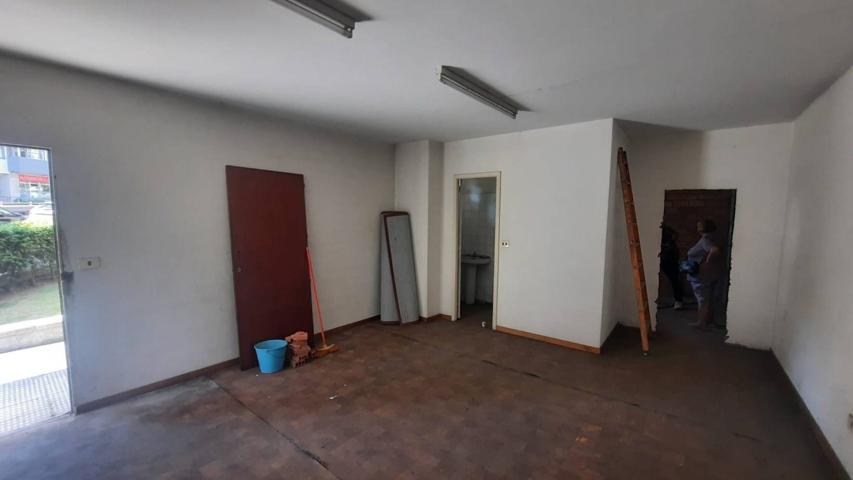 Local En venta en Gregorio Espino, Vigo photo 0