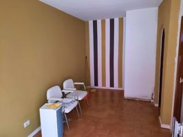 Local En venta en Camelias, Vigo photo 0