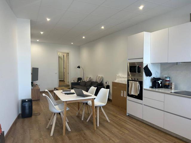 Piso En venta en Garcia Barbon, Vigo photo 0
