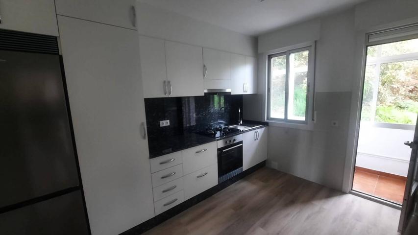 Piso En alquiler en Barreiro, Vigo photo 0