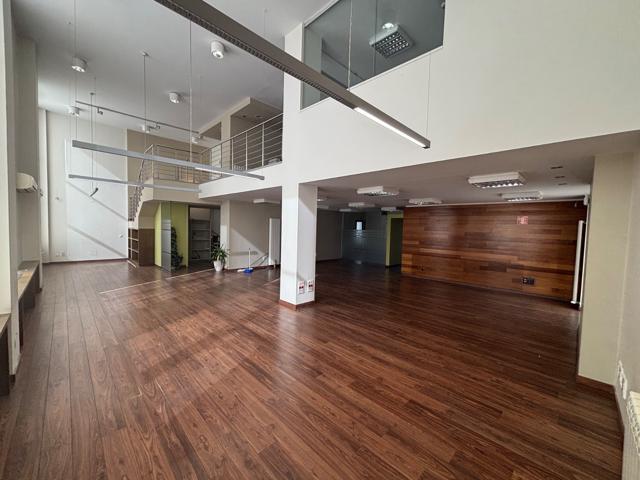 Oficina En alquiler en Sanchinarro, Madrid photo 0