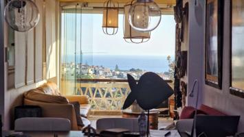 Apartamento reformado de 2 d en Marbella Este con vistas espectaculares. Listo para vivir o alquilar. photo 0