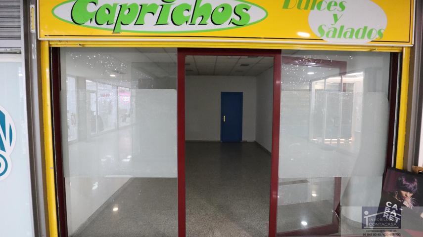 Local En venta en Centro, Colmenar Viejo photo 0