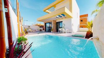 Villa En venta en La Herrada, Los Montesinos photo 0