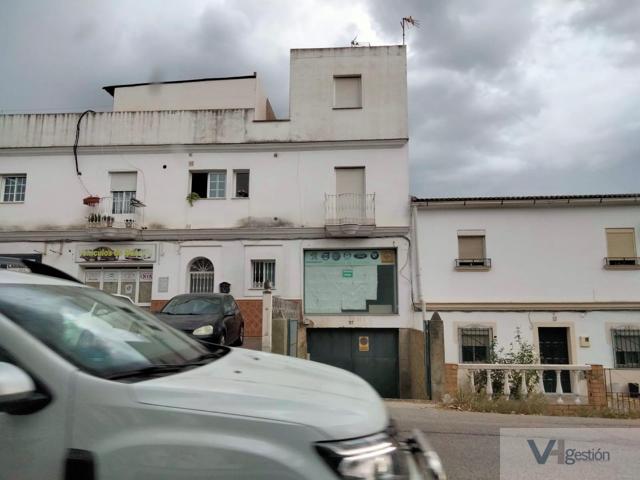 Piso En venta en Avarcos, Villamartín photo 0