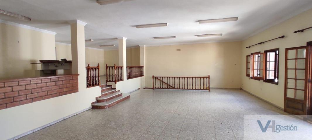Local En venta en Próxima Al Centro, Jimena De La Frontera photo 0