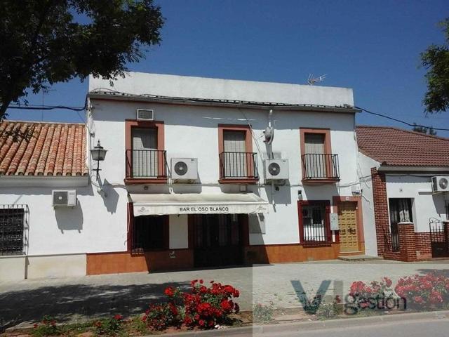 Casa En venta en Próxima Al Centro, Cañada Rosal photo 0