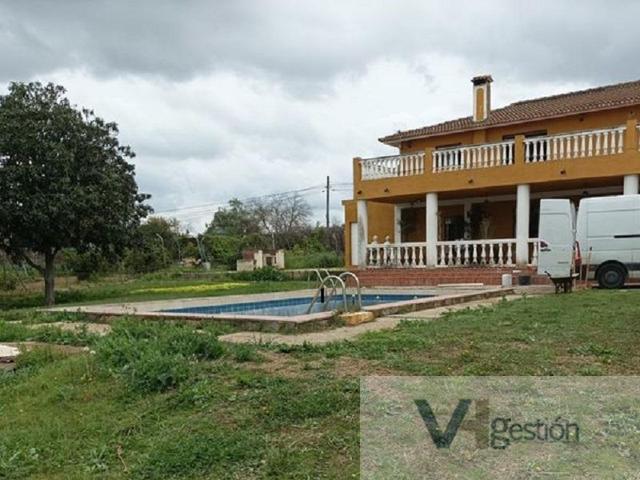 Terreno Urbanizable En venta en Urb Los Cortijos Del Alcor, Carmona photo 0