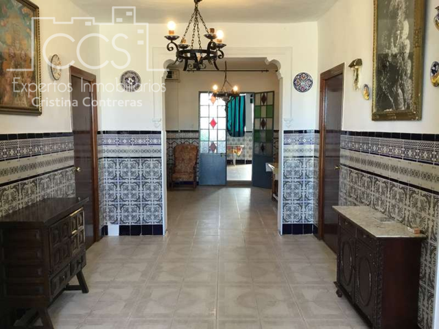 Venta de 4 casas en El Rocío en 579 m2 construidos y 978 de parcela  y 5 cuadras de Caballos. photo 0