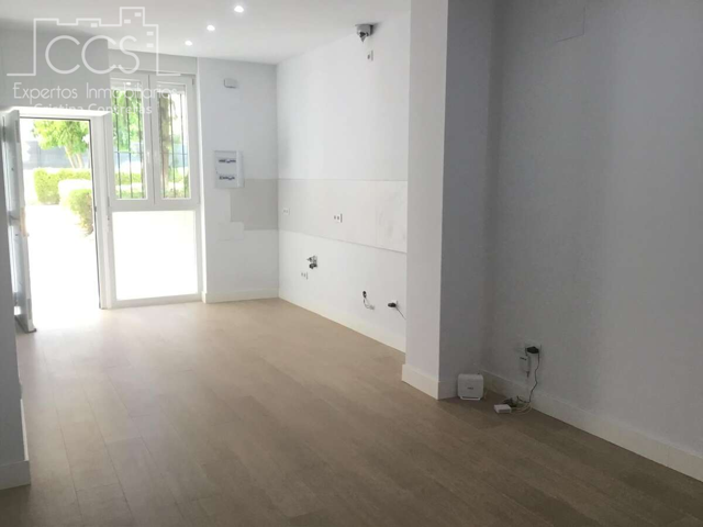 Venta de apartamento de 50.83m2 construidos, en Sevilla photo 0