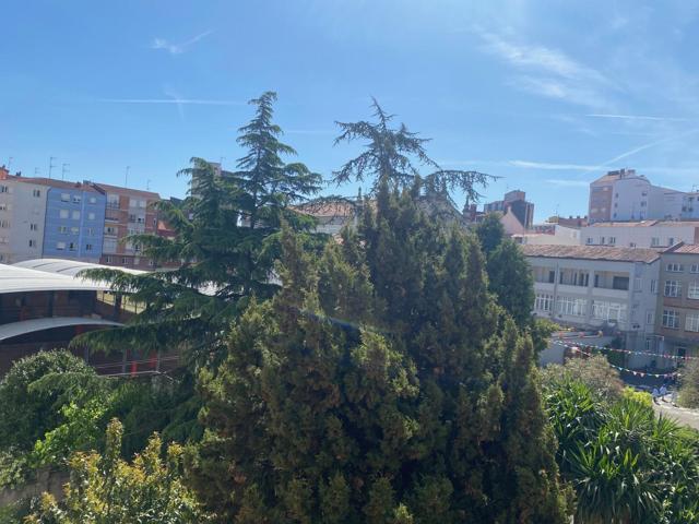 Piso En venta en San Rafael, 11, Jesuitas, Gijón photo 0