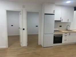 Piso En venta en Begoña, 8, Centro-Playa, Gijón photo 0