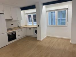 Piso En venta en Begoña, 8, Centro-Playa, Gijón photo 0