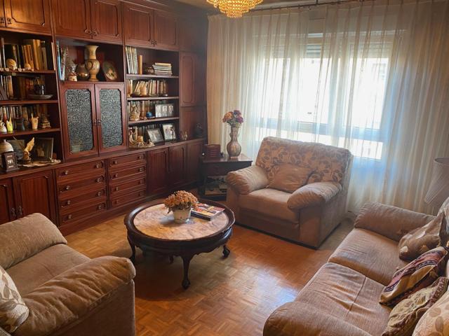 Piso En venta en Uria, 43, Centro, Gijón photo 0