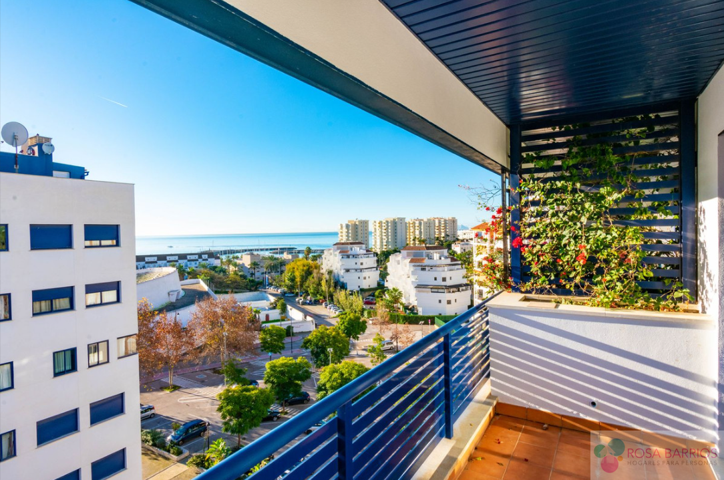 Dúplex En venta en Puerto Deportivo, Estepona photo 0