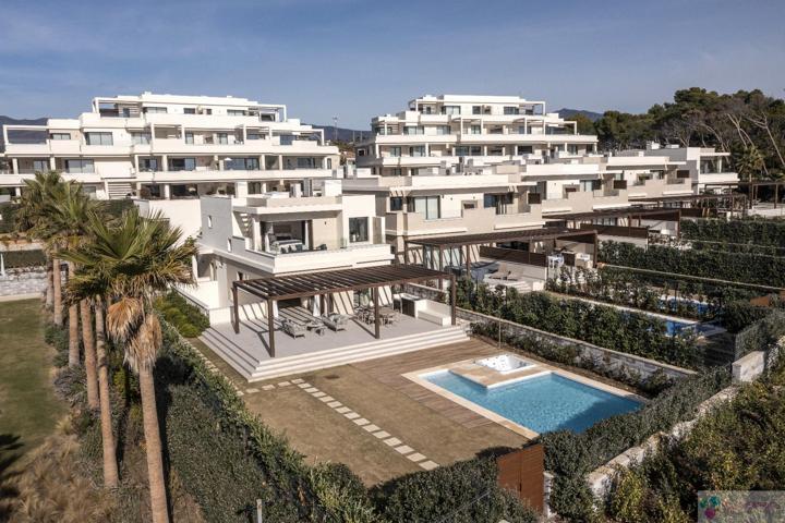 Unifamiliar En venta en El Velerin, Estepona photo 0