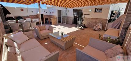 Dúplex En venta en Huerta Nueva, Estepona photo 0