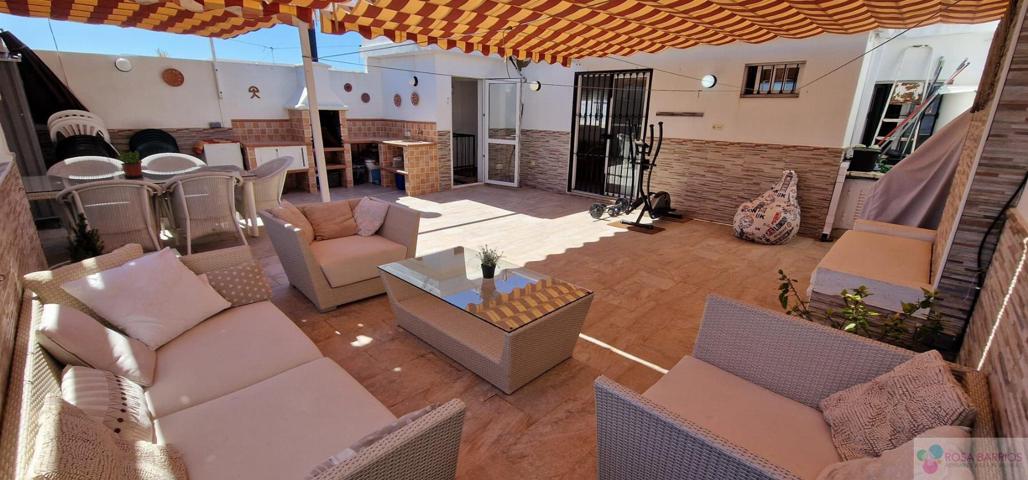 Dúplex En venta en Huerta Nueva, Estepona photo 0