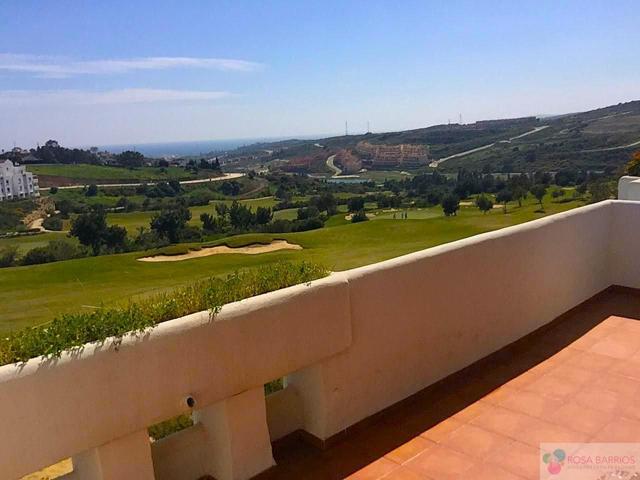 Dúplex En venta en Valle Romano, Estepona photo 0