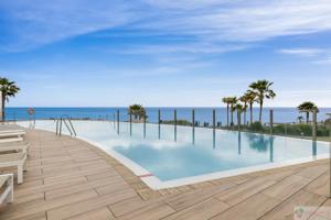 Piso En venta en Guadolobon, Estepona photo 0