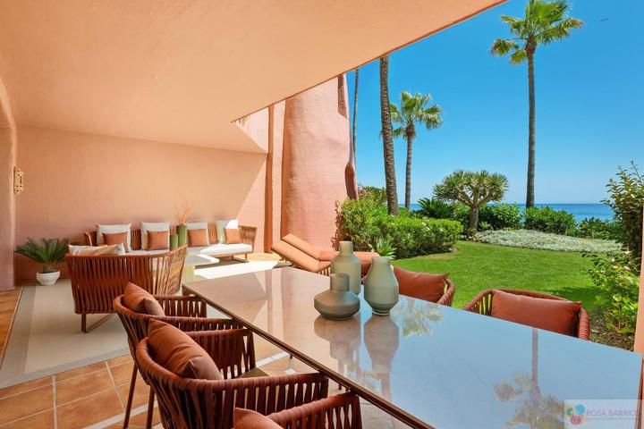 Piso En venta en Guadalmansa, Estepona photo 0