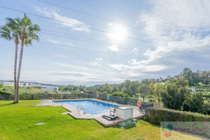 Casa En venta en Estepona Golf, Estepona photo 0