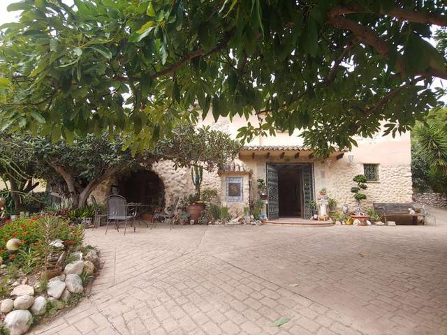 Venta - Callosa d´En Sarrià, Alicante photo 0