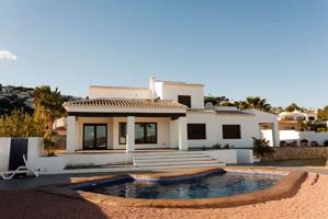 Preciosa Villa de estilo mediterraneo con vistas al mar y a Moraira photo 0