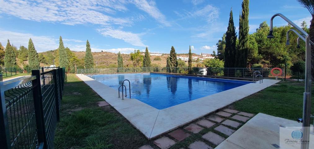 Unifamiliar Pareada En venta en Urb El Hipódromo, Mijas Costa photo 0