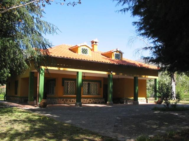 Casa En venta en Ctra. Del Valle, Plasencia photo 0