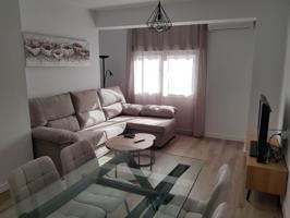 Piso En alquiler en Plasencia photo 0