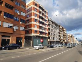 Piso En venta en Centro - Avd. Del Valle, Plasencia photo 0