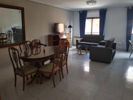 Unifamiliar Pareada En alquiler en Sor Valentina Miron, Plasencia photo 0