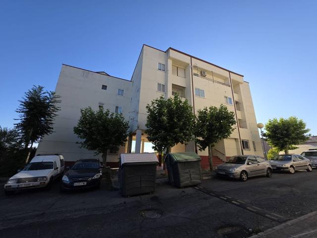 Piso En venta en La Data , Plasencia photo 0