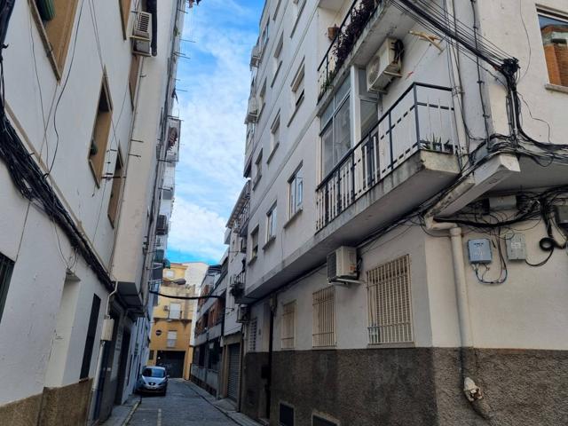 Piso En venta en Sor Valentina Mirón, Plasencia photo 0