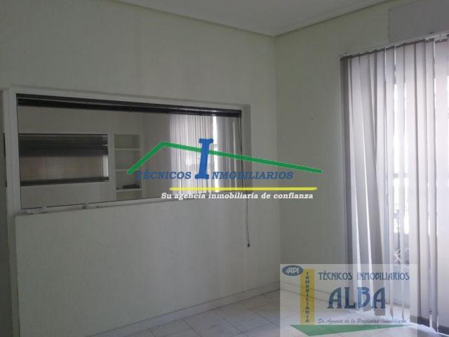 Oficina En alquiler en Varias, Mérida photo 0