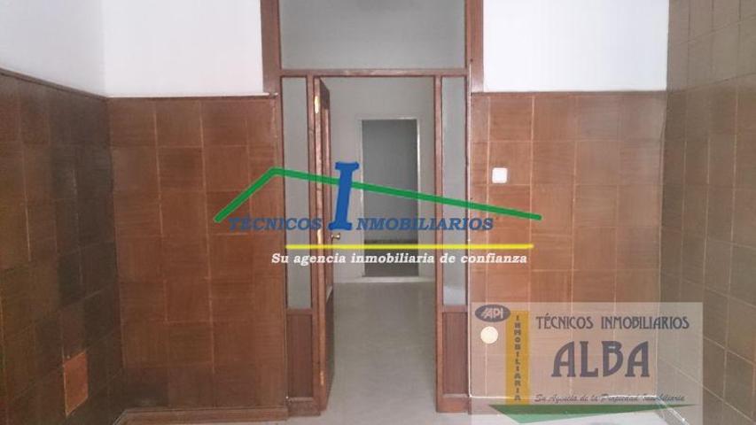 Oficina En alquiler en Varias, Mérida photo 0