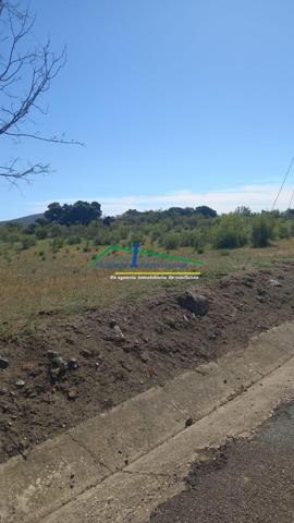Terreno Urbanizable En venta en Periferia, Aljucén photo 0