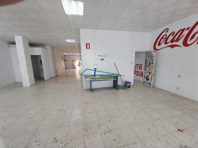 Local En alquiler en Ninguna, Mérida photo 0