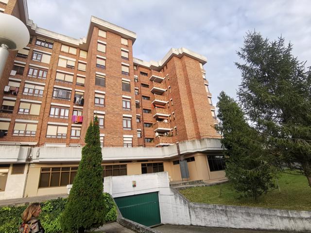 Piso En venta en Julio Hauzeur-Supeco, Torrelavega photo 0