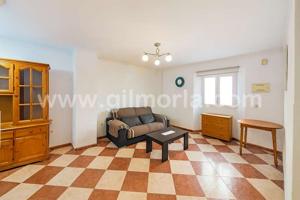 Perfecto como primera vivienda o inversión segura. photo 0