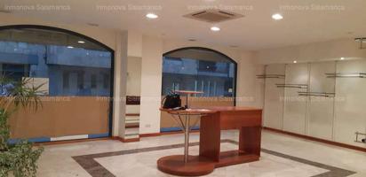 Salamanca ( Centro ); local venta 85m2, 210000€ photo 0
