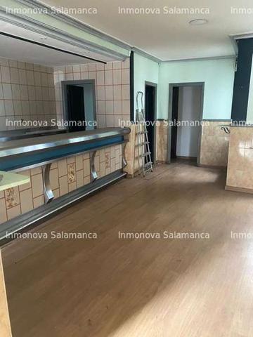 SALAMANCA (CTRA LEDESMA) LOCAL 96m2. 102000€ photo 0