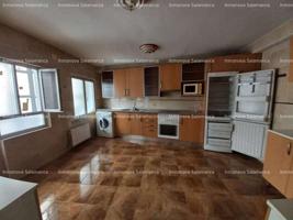 Salamanca ( Centro ); 4d, 2wc. 1100€ photo 0